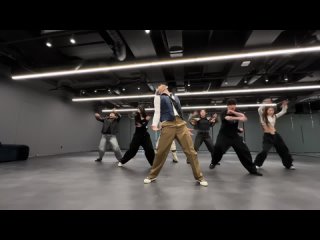 KAI 카이 ‘Rover’ Dance Practice