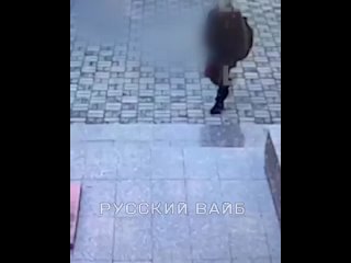 В подмосковном Можайске школьник взорвал Вечный огонь с помощью огнетушителя