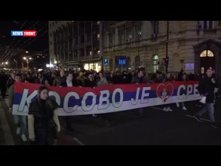 В Белграде жители выступают против соглашения по Косово при посредничестве ЕС