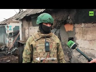 Боец с позывным Моздок эксклюзивно рассказал военкору RT Владу Андрице, что авиация ВСУ активизировалась в районе Марьинки (ДНР)