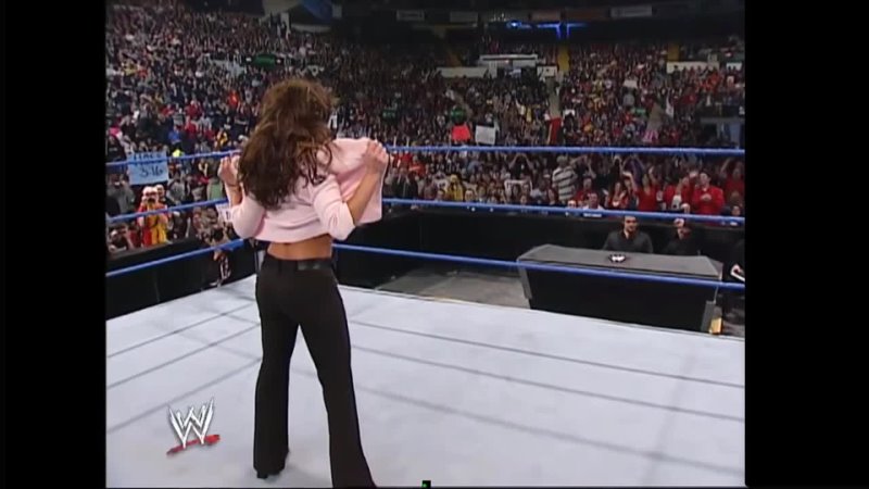 Dawn Marie Shows Her Boobs