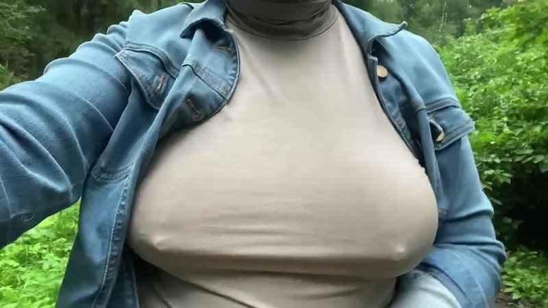 Public Flashing Slut Wife Nipple Pull Played with Huge Saggy Tits. Flashing Huge BOOBS Big