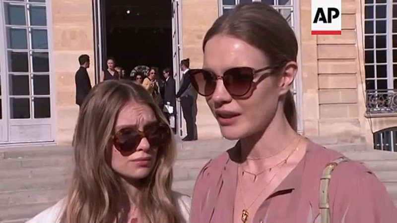 2019  Наталья Водянова Jennifer Lawrence, Karlie Kloss and Natalia Vodianova arrive for Dior