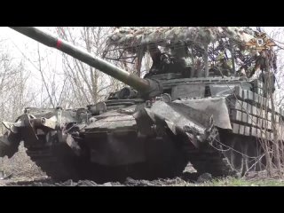 Экипажи 10 танкового батальона поддерживают продвижение пехоты на Авдеевском направлении