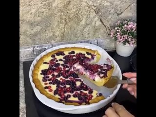 Бесподобный пирог с ягодами