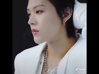 Nakamoto Yuta ☘︎ 中本悠太 ◖︎NCT 127◗︎ VINE ◽︎ EDIT