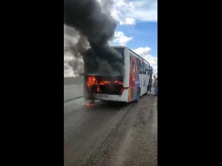 В Пермском крае во время движения загорелся автобус с пассажирами