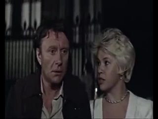 ПАСХА в советском кино | Блондинка за углом (1984)