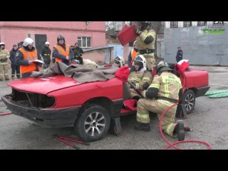 В Самаре прошли соревнования среди пожарно-спасательных частей региона