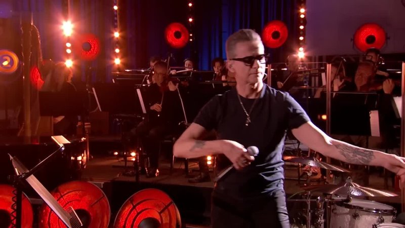 Depeche Mode Walking In My Shoes (ft. BBC Concert Orchestra, Radio 2 Piano Room),