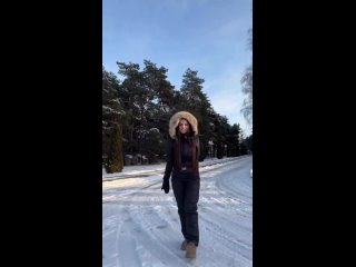 Видео от Зимние комбинезоны KAAMBEZ_ONE