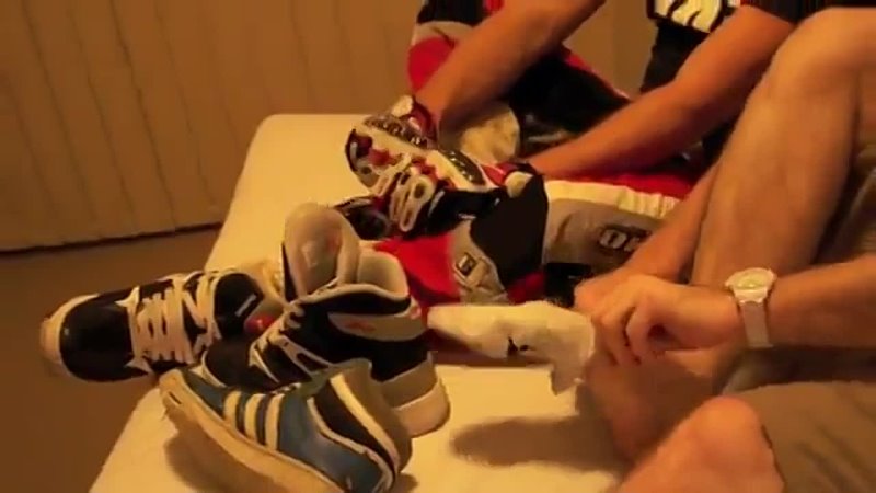 Sneaker sock swap sniff