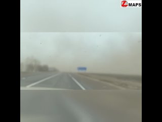 ❗️Пока на Красноярск обрушилась метель, а на юге к ней присоединилась песчаная буря. В итоге видимос