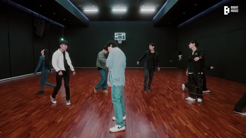 Jimin 'Like Crazy' Dance Practice