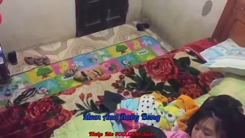 Beautiful Vietnam Mom Breastfeeding tiny infant educational videos do