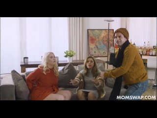 [MomSwap] Kate Dee, Vivianne DeSilva - Snow Balls Deep