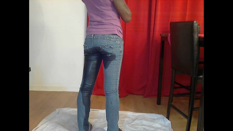 Black Girl wets her jeans