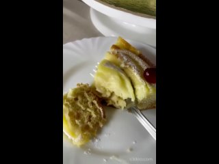 Обалденный Пирог с Яблоками и Заварным Кремом -торт, который запекается сразу с кремом 😍😋 Сохраните