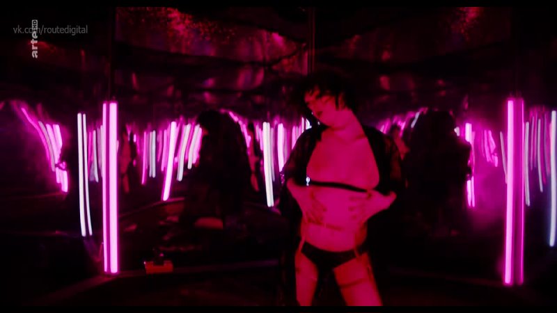 Vanessa Loibl - O Beautiful Night (2019) HD 720p Nude? Sexy! Watch Online / Ванесса Лойбл - Ночь прекрасна