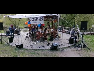 Арт-Пикник весна 2024(7 мая
Мария Смолова(SmallBand