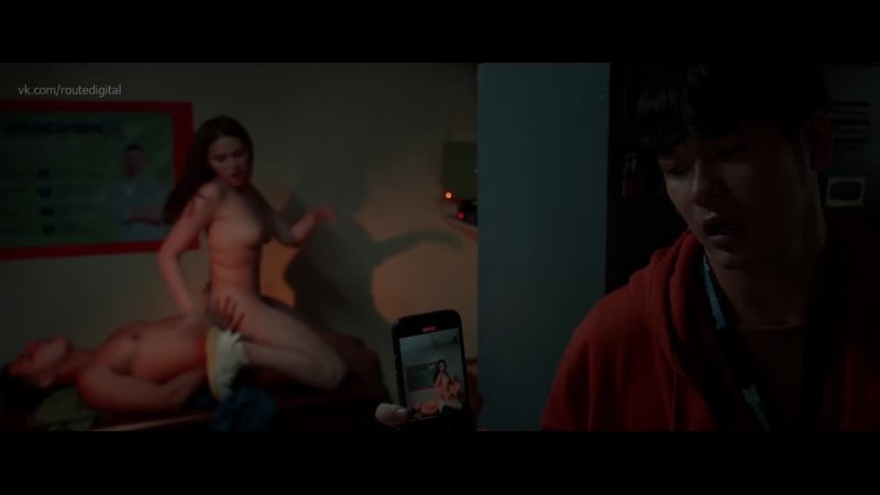 Rose Van Ginkel, Chloe Jenna Nude - Stalkers s01e02 (2023) HD 1080p Watch Online / Роуз Ван Гинкель, Хлоя Дженна