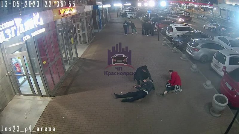 В Красноярске на улице Лесников произошла пьяная
