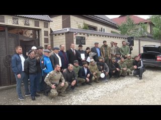 В преддверии Дня Победы в селе Калининаул Казбековского района состоялось открытие мемориальных досок погибшим бойцам СВО