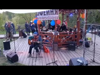 Выступление Умки на «Арт-Пикнике в Черкизово»