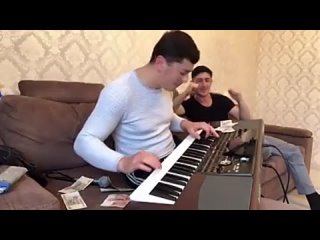 Сакит Самедов- Доля воровская remix 2020(240P)_1.mp4