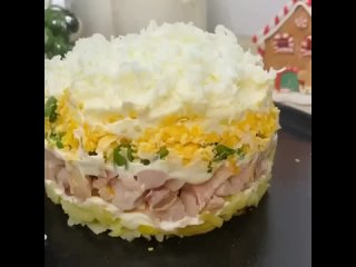 Cалат из копчёного мяса, ещё один рецептик вкусного салата в копилочку🤩