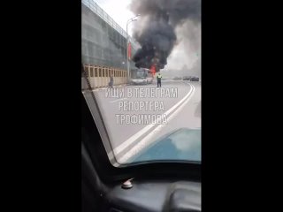 Горит автобус в Сергиевом Посаде (2)