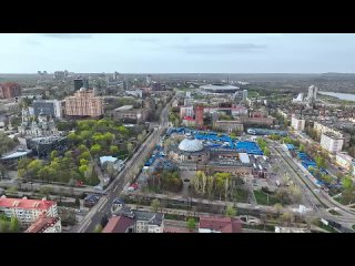 «Если театр работает — значит, город живет»: худрук Донецкого театра оперы и балета показал, как живет в прифронтовом городе хра