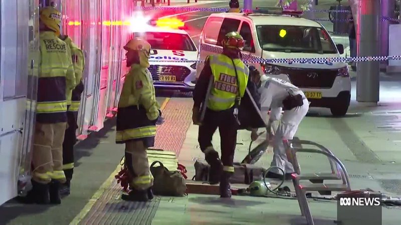 ABC News ( Australia) Teenage girl dies after a collision with tram in Sydney, Chinatown, ABC