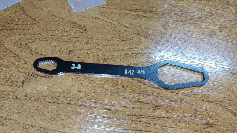 Универсальный ключ Torx 8 22мм от Uasnack Official Store. Можно взять. ,