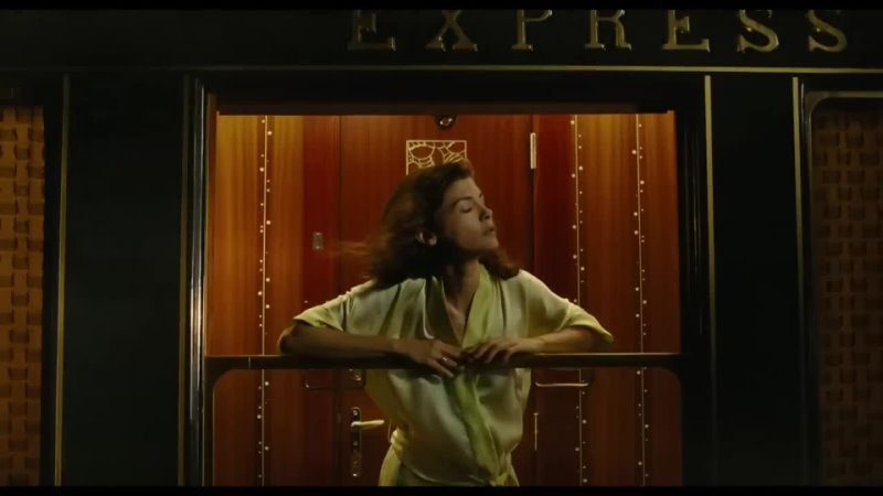 CHANEL N 5, the film Train de Nuit with Audrey Tautou by Jean Pierre Jeunet CHANEL
