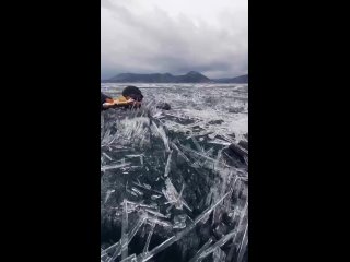 Явление под названием «игольчатый лёд» на Байкале