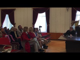 Беседа-лекция руководителя хора «ДРЕВНЕРУССКИЙ РАСПЕВ» А.Т. Гринденко в Таврической семинарии