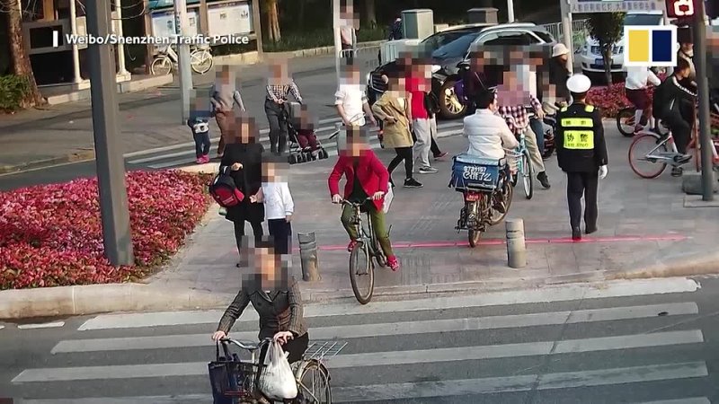 Пешеходам в китае. Пешеходы в Китае.