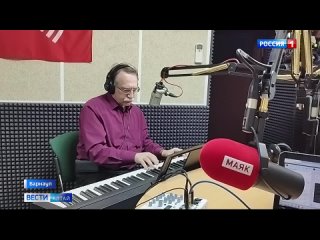 Легендарный джазовый пианист Даниил Крамер даст единственный концерт в Барнауле.