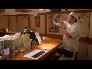 [MOGUMOGU - Food Entertainment - モグモグ] Гигантское мясо! Котлета борца сумо - Katsudon - японская уличная еда