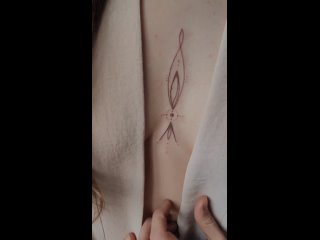 Видео от Анна Хамзина | Handpoke tattoo  Лула | Дубна