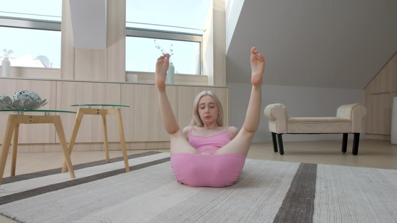 nanno choo Yoga Challenge , Pink Tight Dress Visual Relaxation Improve In Yoga With