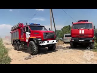 Астраханцев предупреждают о запахе гари в связи с крупным пожаром в посёлке Тинаки
