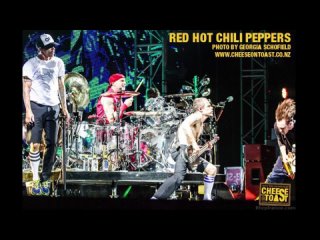 Red Hot Chili Peppers - Auckland #1 2013 (Full Show SBD Multicam + partial video footage)