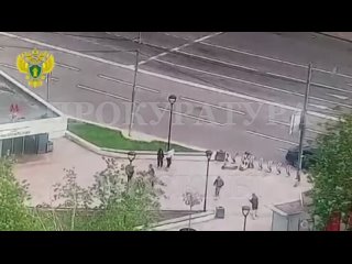 ❗️Два этиловых чурека без каких либо на то причин жестоко избили двух подростков в Москве около метро «Пролетарская»!🤬