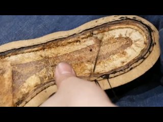 Japanese shoe repair craftsman- The process of replacing all the soles of 50-year-old shoes