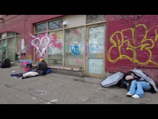 Homeless in Vancouver Downtown Eastside East Hastings St and China town | Explore Vancouver's WORST/Explore Vancouver Canada