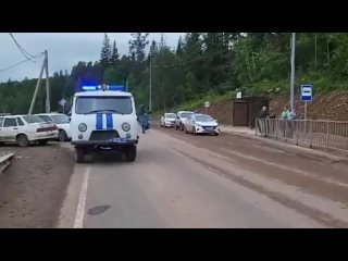 Автобус сбил трех мужчин на пешеходном переходе в Иркутской области