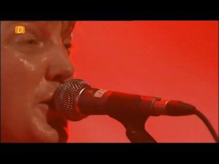 Queens of the Stone Age - Live At Montreux (2005)