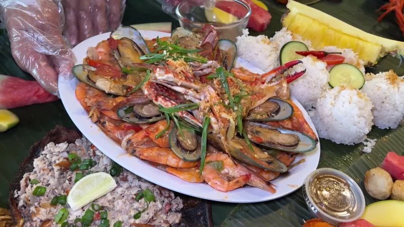 Filipino Feast BOODLE FIGHT CHALLENGE  Japanese HIDDEN GEM Restaurant